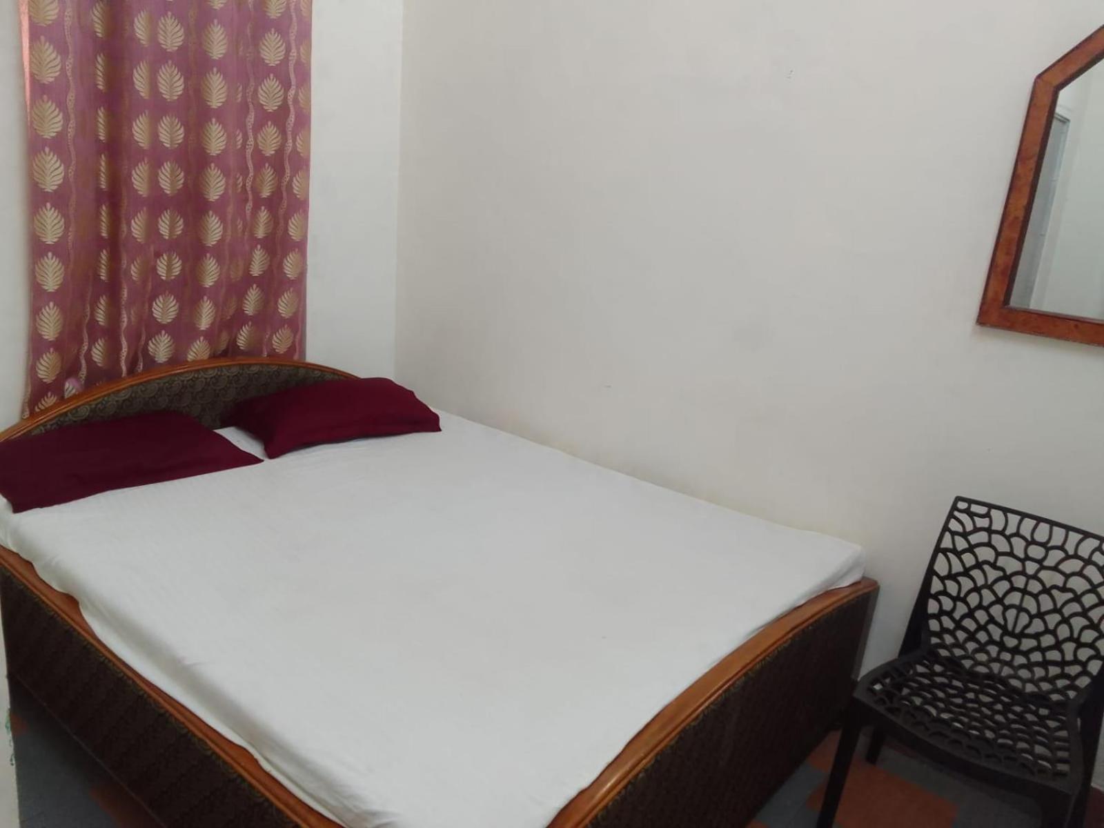 Ganga Fuji Home Varanasi Exteriör bild