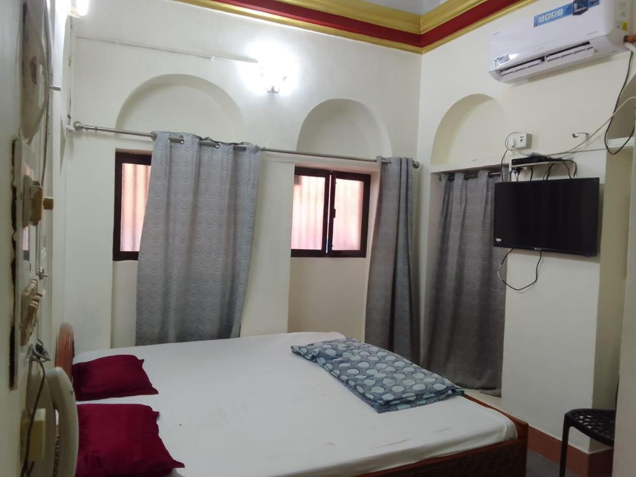 Ganga Fuji Home Varanasi Exteriör bild
