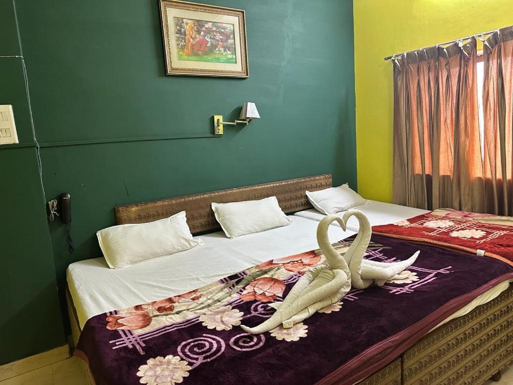 Ganga Fuji Home Varanasi Exteriör bild