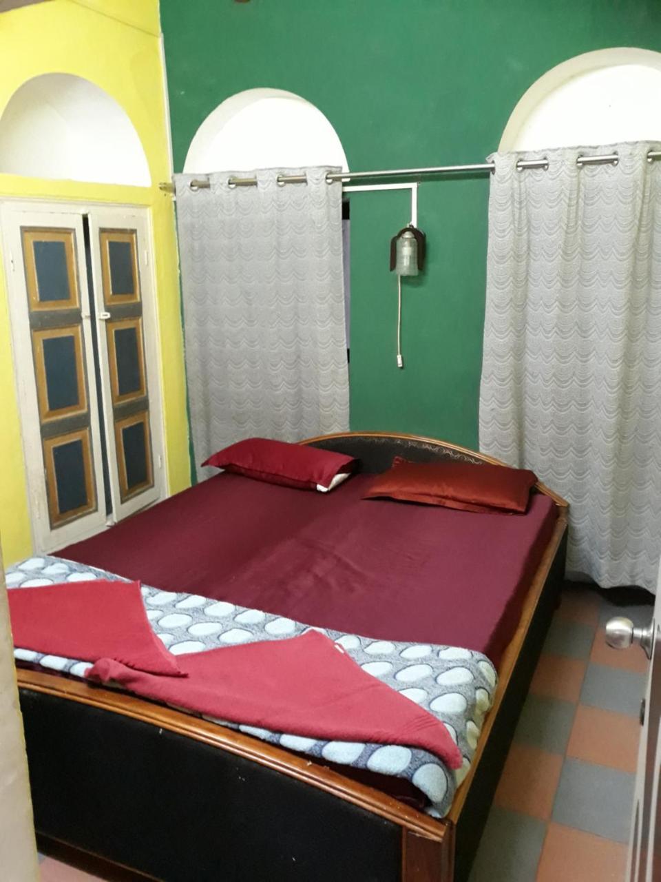 Ganga Fuji Home Varanasi Exteriör bild