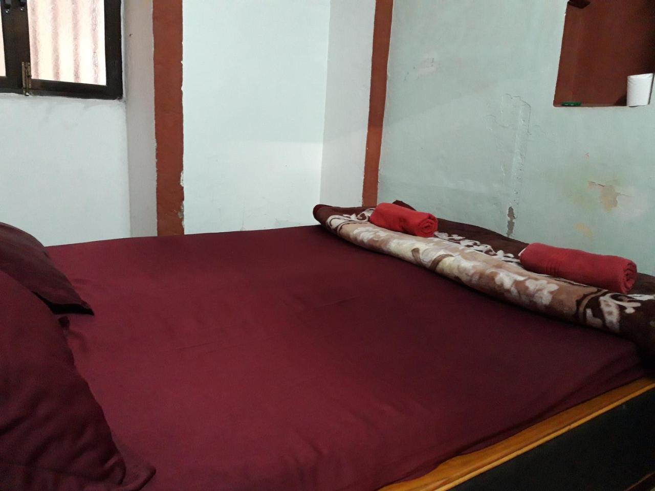 Ganga Fuji Home Varanasi Exteriör bild