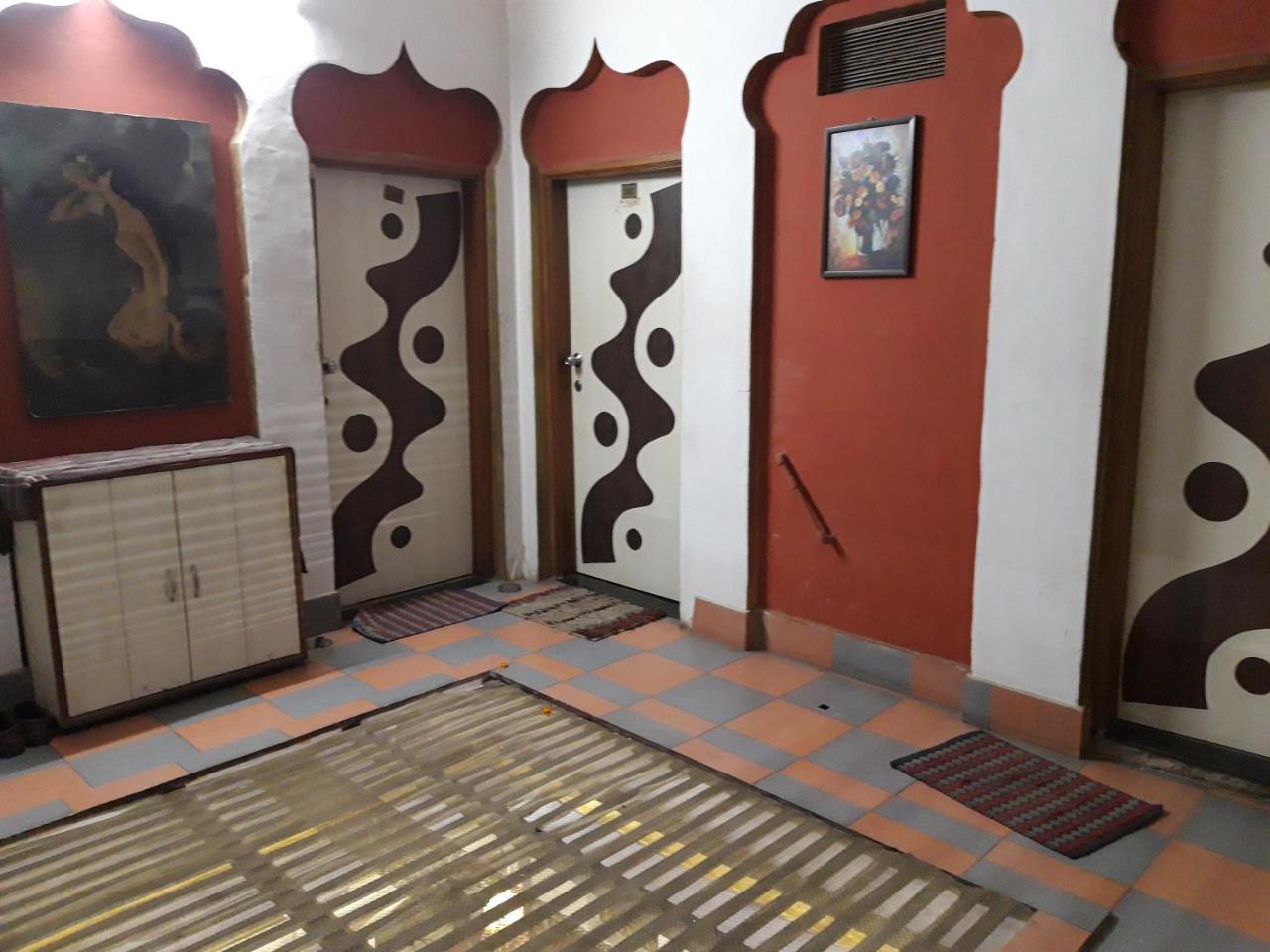 Ganga Fuji Home Varanasi Exteriör bild