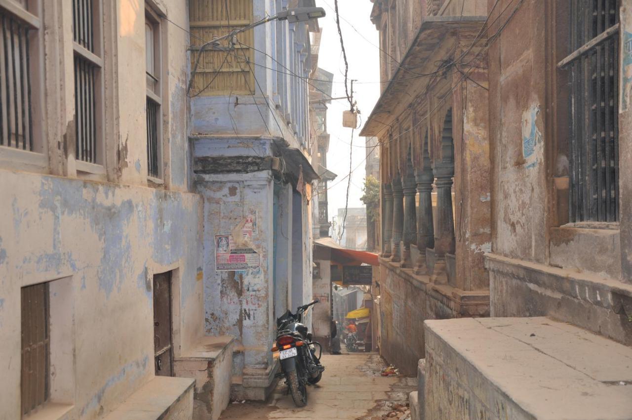 Ganga Fuji Home Varanasi Exteriör bild