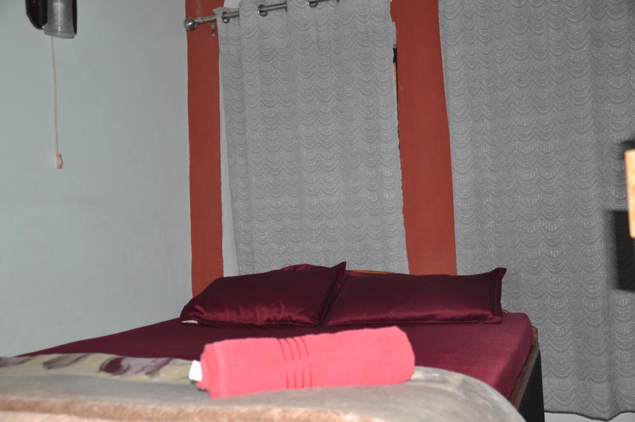 Ganga Fuji Home Varanasi Exteriör bild