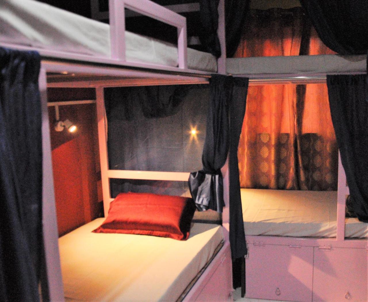 Ganga Fuji Home Varanasi Exteriör bild