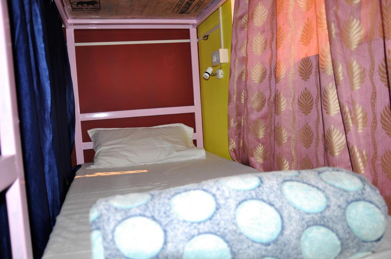 Ganga Fuji Home Varanasi Exteriör bild